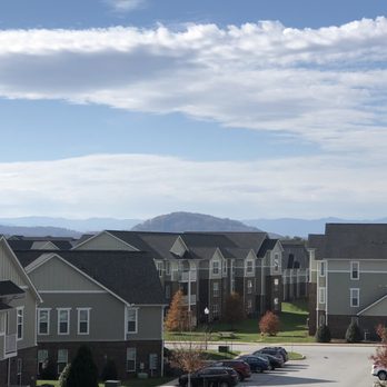 Ballantyne Commons Apartments 824 Half Moon Trl Hendersonville Nc Phone Number