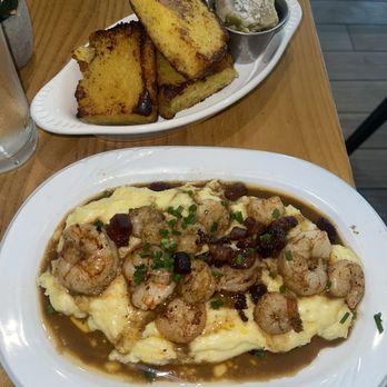 Blue Collar - Comfort Food Near Me - Miami, Florida Blue Collar - Comfort Food Near Me - Miami, Florida