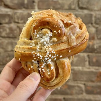Fabrique Artisan Bakery - Bakeries Near Me - New York, New York