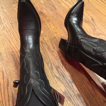 Boot Barn - Shoe Stores Near Me - Nashville, Tennessee Boot Barn - Shoe Stores Near Me - Nashville, Tennessee