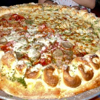 Munchy’s Pizza & Wings - XLG Garlic Cheese Rolls Munchy's Meat Lover Pizza - Pizza Near Me - Deerfield Beach, Florida Munchy’s Pizza & Wings - XLG Garlic Cheese Rolls Munchy's Meat Lover Pizza - Pizza Near Me - Deerfield Beach, Florida