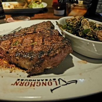 LongHorn Steakhouse - 7 Pepper Crusted Longhorn Steak - Steakhouses Near Me - Fort Worth, Texas