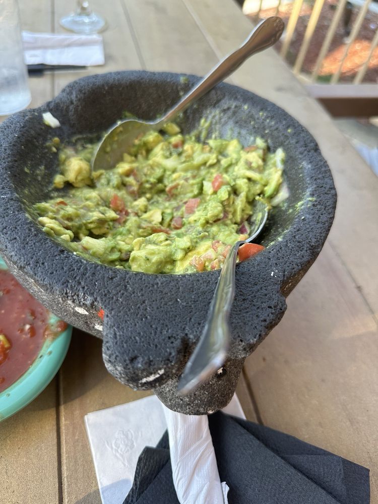 FRESH GUACAMOLE TEQUILA & BAR Updated July 2024 98 Photos & 112