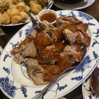 Fook Yuen Seafood Restaurant - Peking duck - Seafood Near Me - Honolulu, Hawaii