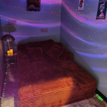 Salty Woods - Private salt therapy room - Halotherapy Near Me - Greenwood, Indiana