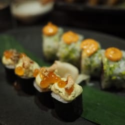 Karma Sushi - Creamy classic salmon