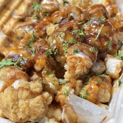Fire Wings - REG - SOUTHERN BBQ FRIES IG: @ammysalamii