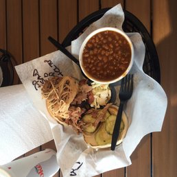 Pulled Pork Sandwich Pulled Pork Sandwich