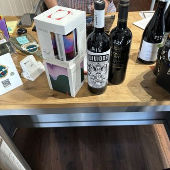Spin the Bottle - Beer, Wine & Spirits Near Me - Chandler, Arizona