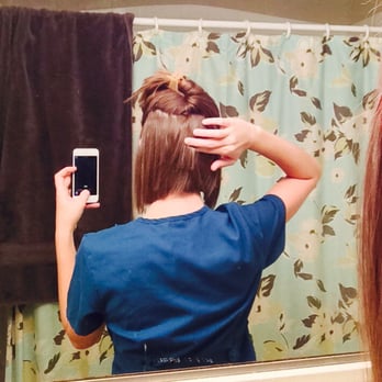 Avissa Salon - Thought I'd show off this lovely transitional layer. It abruptly goes from the crooked base layer to ~1.5 inches shorter. - Hair Salons Near Me - Ann Arbor, Michigan Avissa Salon - Thought I'd show off this lovely transitional layer. It abruptly goes from the crooked base layer to ~1.5 inches shorter. - Hair Salons Near Me - Ann Arbor, Michigan