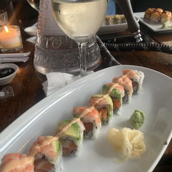 Gazuza Lounge - Tiger Roll - Hookah Bars Near Me - Washington, DC, District of Columbia