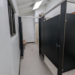 Meridian State Park - Clean bathrooms