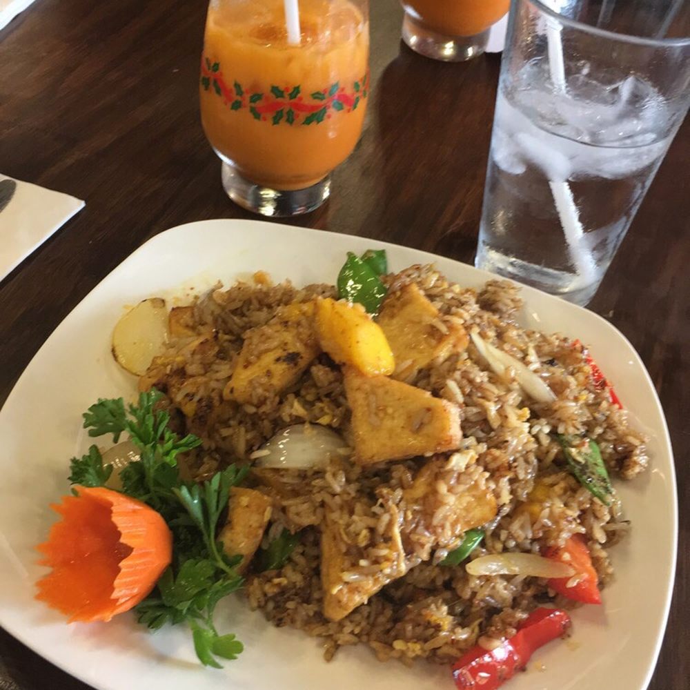 Lotus Thai House - Mango Fried Rice with Thai Iced Tea - Thai Near Me - Parma, Ohio Lotus Thai House - Mango Fried Rice with Thai Iced Tea - Thai Near Me - Parma, Ohio