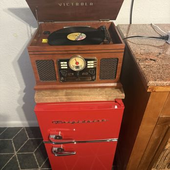 El Rancho Hotel - even the fridge is retro. - Hotels Near Me - Gallup, New Mexico