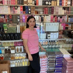 Perfume Cosmetics World