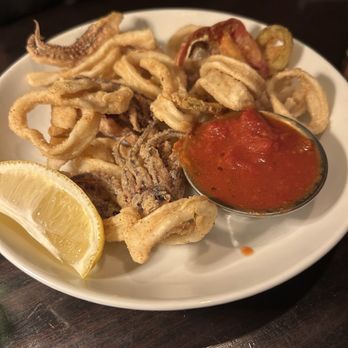 Harpoon Willy's - Calamari - Seafood Near Me - Manasquan, New Jersey