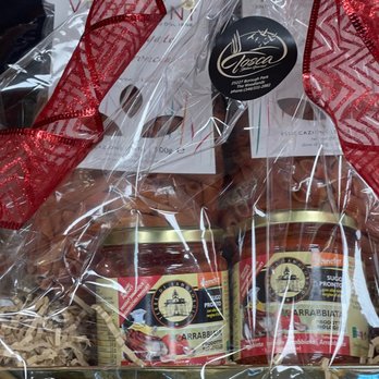Tosca Italian Gourmet - Gift basket - Italian Near Me - Spring, Texas Tosca Italian Gourmet - Gift basket - Italian Near Me - Spring, Texas