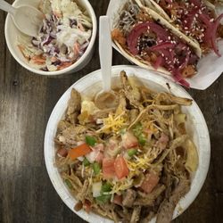 H3SH3R BBQ - Mac and Cheese, Korean tacos, side of coleslaw.