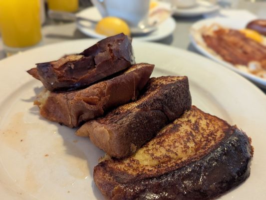 Landmark Diner by null