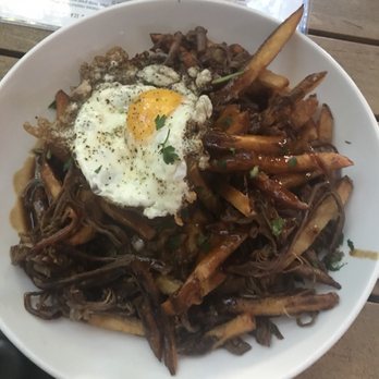 Leon's Full Service - Poutine - Gastropubs Near Me - Decatur, Georgia Leon's Full Service - Poutine - Gastropubs Near Me - Decatur, Georgia