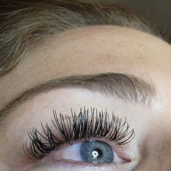 Lash Divaz Studio - Eyelash Service Near Me - Pearland, Texas