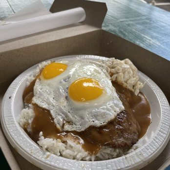 Rainbow Drive-In - Loco Moco Plate - Hawaiian Near Me - Honolulu, Hawaii