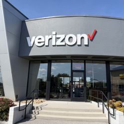 Verizon - Front