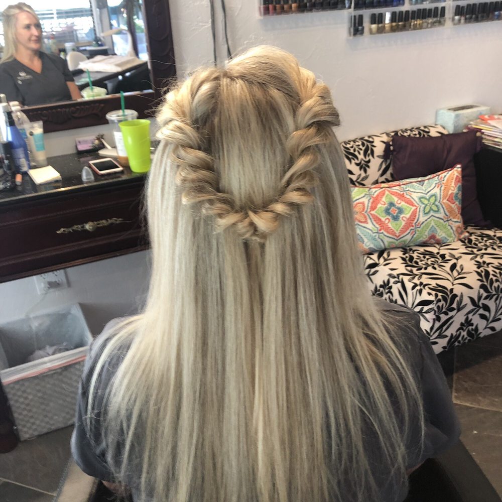 Bliss Salon - Nail Salons Near Me - Stateline, Nevada
