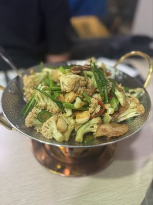 Dan Gui Sichuan Cuisine by null