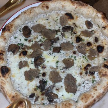 Gloria - Italian Near Me - London, XGL Gloria - Italian Near Me - London, XGL