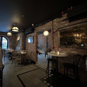 Saint - Indoor seating - New American Near Me - New York, New York