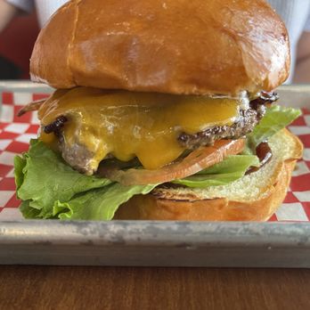 Frank's Burgers - Smokehouse burger - Burgers Near Me - Wheaton, Maryland Frank's Burgers - Smokehouse burger - Burgers Near Me - Wheaton, Maryland