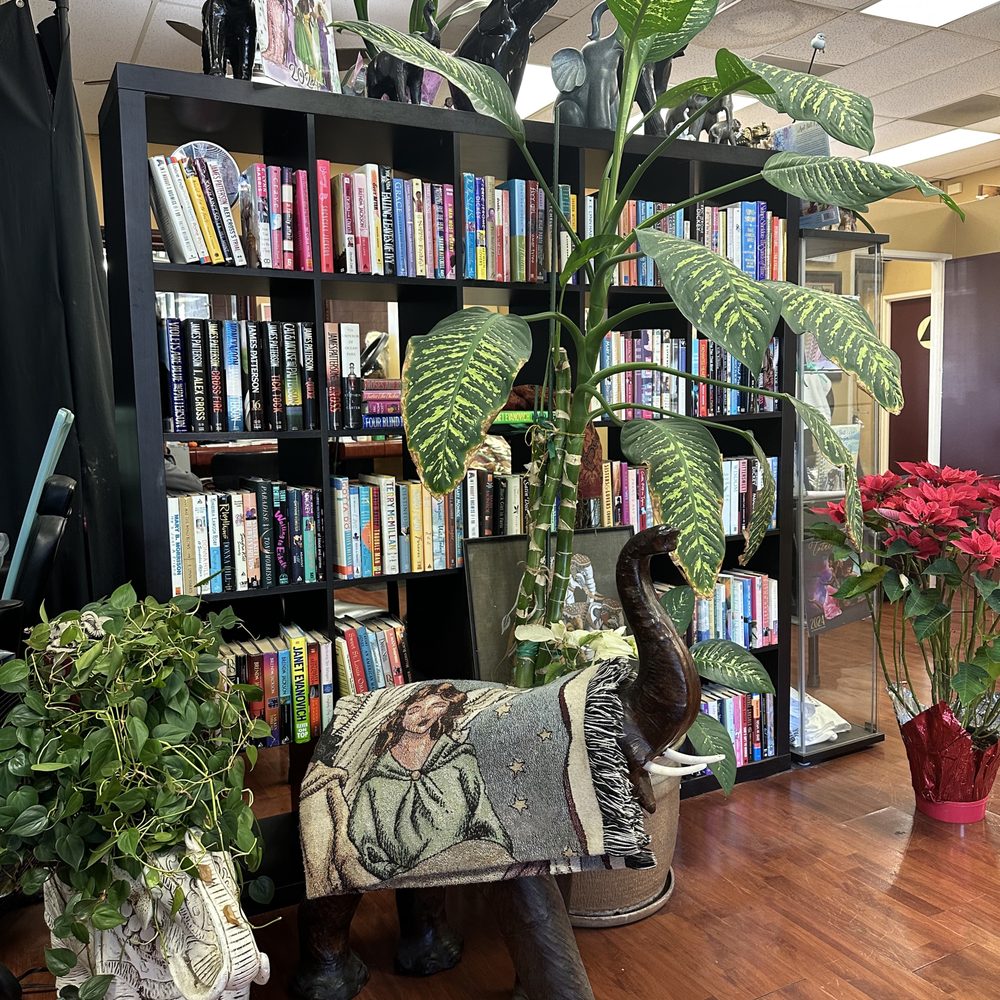 Modern Salon - Hair Stylists Near Me - Oxnard, California