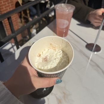 The Bittersweet Shoppe on Newbury - Hot chocolate only half full?? - Cafes Near Me - Boston, Massachusetts The Bittersweet Shoppe on Newbury - Hot chocolate only half full?? - Cafes Near Me - Boston, Massachusetts