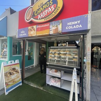 Los Chamos Arepas - Puerto Rican Near Me - San Juan, Puerto Rico