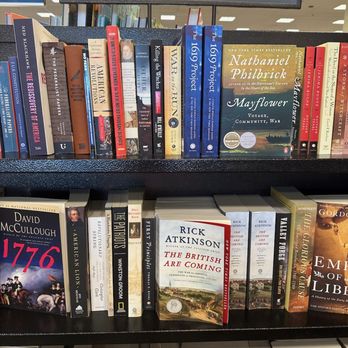 Barnes & Noble - Bookstores Near Me - Canton, Connecticut