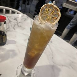 Reef Seafood + Sushi - Long Island
