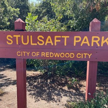 Stulsaft Park - Sign at Farm Hill Blvd entrance. - Parks Near Me - Redwood City, California Stulsaft Park - Sign at Farm Hill Blvd entrance. - Parks Near Me - Redwood City, California