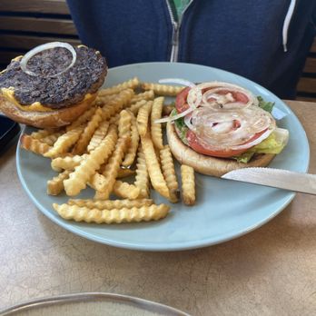 Snack Shack - Quarter pounder - Diners Near Me - Eugene, Oregon Snack Shack - Quarter pounder - Diners Near Me - Eugene, Oregon