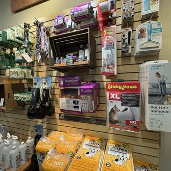 Mud Bay - Pet Stores Near Me - Shoreline, Washington Mud Bay - Pet Stores Near Me - Shoreline, Washington
