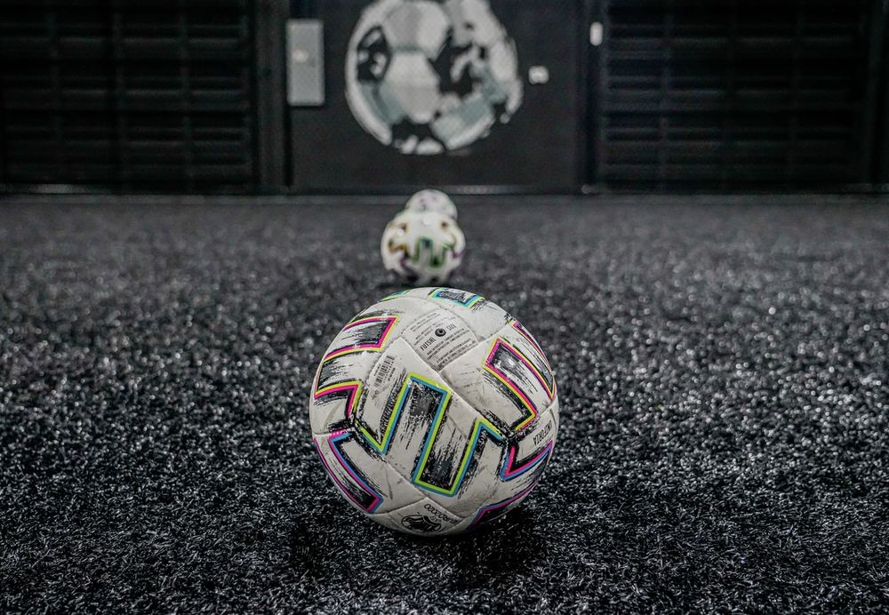 Futbol Fever Logo