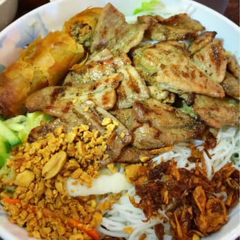 Thien Long - Grilled pork with imperial roll - good but nothing out of the ordinary - Vietnamese Near Me - San Jose, California Thien Long - Grilled pork with imperial roll - good but nothing out of the ordinary - Vietnamese Near Me - San Jose, California