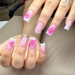D"Nails Spa