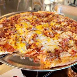 Crust Pizza - Pizza