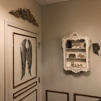 Fait Maison - Lady's room - French Near Me - Edmond, Oklahoma