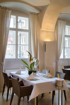 Three Storks by null