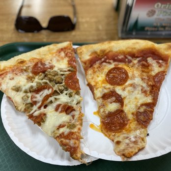 Leone Original Pizza - Pizza Near Me - Overland Park, Kansas Leone Original Pizza - Pizza Near Me - Overland Park, Kansas