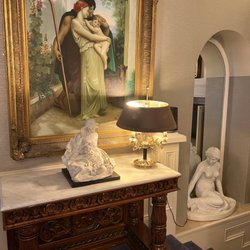 Randles Hotel - Sitting Room