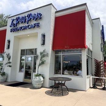 Le Petit Paris San Pablo - It got clear for a bit but this is an attractive building! - French Near Me - Jacksonville, Florida Le Petit Paris San Pablo - It got clear for a bit but this is an attractive building! - French Near Me - Jacksonville, Florida