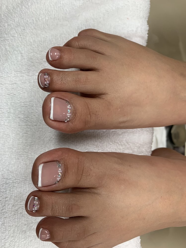 CANBY NAILS Updated October 2024 49 Photos & 41 Reviews 383 SW